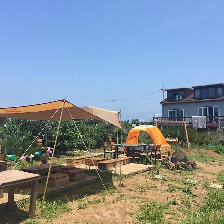 Warang Guesthouse Jeju Dış mekan fotoğraf