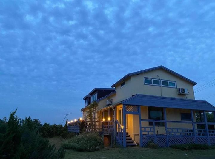 Warang Guesthouse Jeju Dış mekan fotoğraf